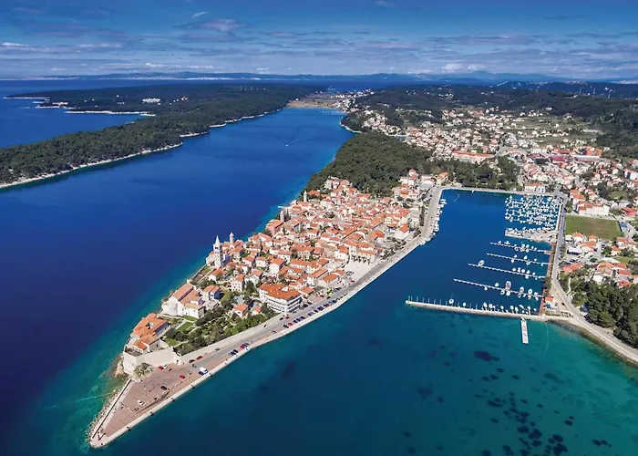 4 Bedroom Gorgeous In